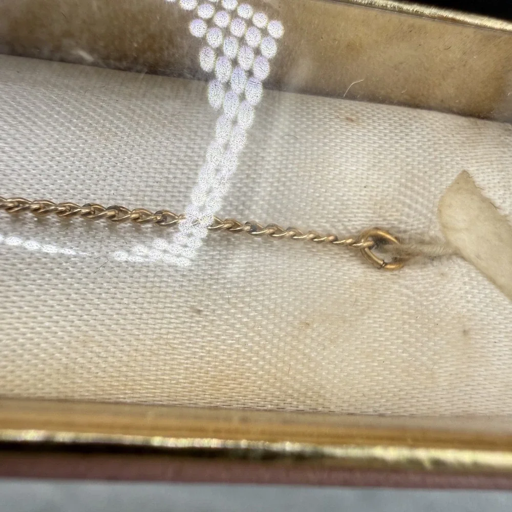 Vintage  American Beauty Monogram Bracelet Gold Plated “M” 5.5” Childs